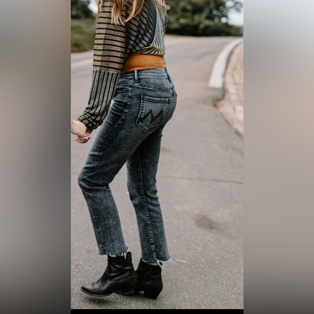 MOTHER Black / Gray Ankle Cropped Jeans